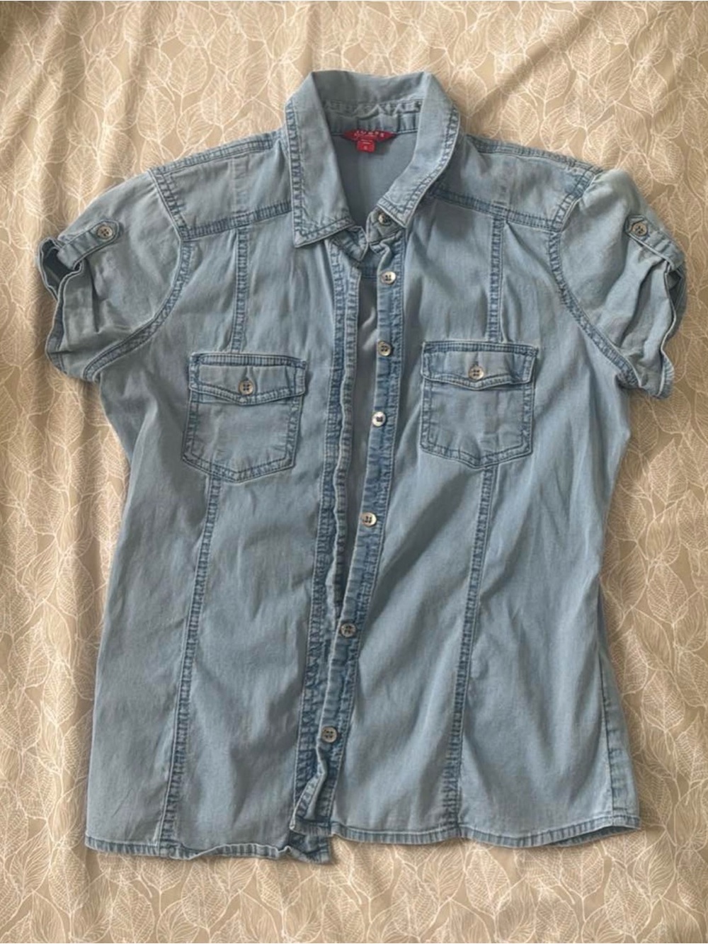 Women’s Light Blue Denim Short-Sleeve Shirt